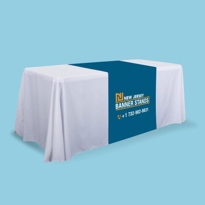 Table Runner 1